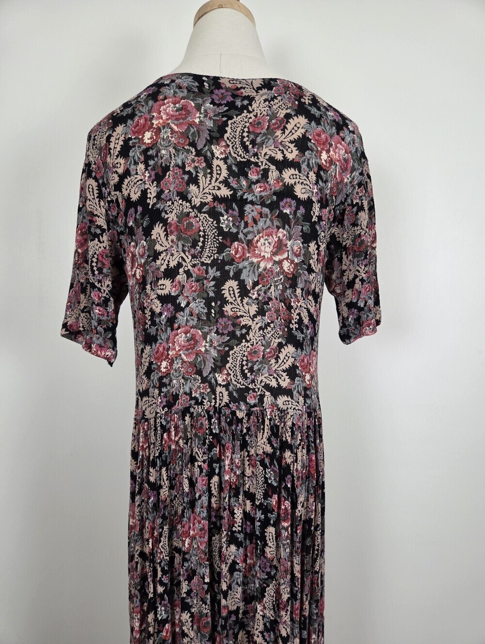 Vintage Floral Rayon Midi Dress Button Up Relaxed Fit Size Medium Boho (r) - Picture 10 of 12